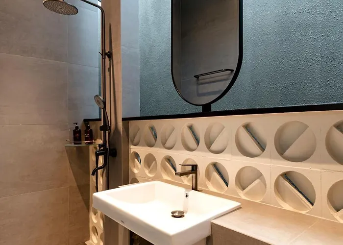Amaranta - New 3br Luxe With Pool 别墅 坎古